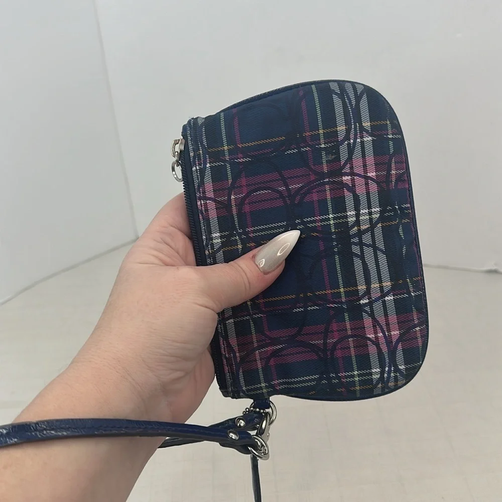 Coach Authentic Tartan Blue Plaid Metallic Wristlet, Style No. F48110 - Picture 9 of 9